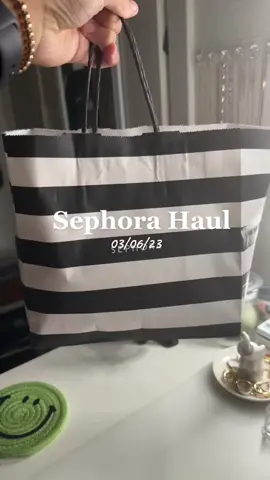 Entering my perfume era #sephora #haul #beauty 