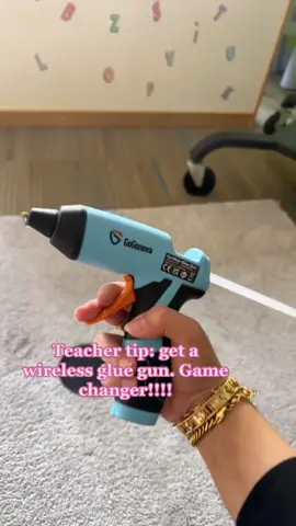 This is the best thing ive gotten for my classroom!!! #teachertip #teacherhack #teachersoftiktok #kindergartenteacher #kindergarten 