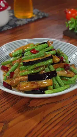 Fried eggplant #yummy #chinesefood #delicious #homecook #Recipe #homecooking #china #cooking #foryoupage #foryou #chinesecooking #chinesefoodlover 