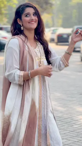 Kyun k tum ho hat k 😍 samjay ab 😜 #zunairamahii #foryou_page #foryoupage #foryou #trending #fyp 