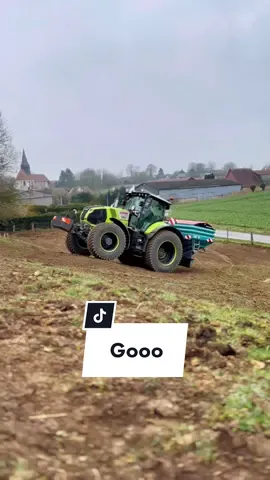 let’s go!!! ##agri##agriculture##claas##agriculteur##work##farmer##farmtok##tractors##farmlife##tractor##farmers##landiwrtschaft##crop