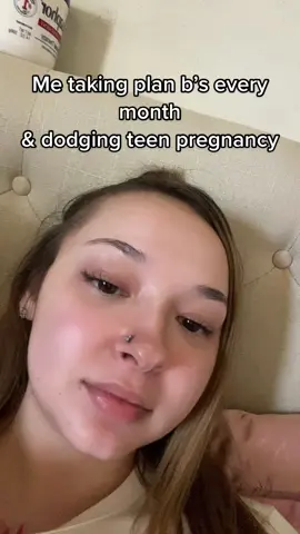 No fr 😭😭I was taking a plan B every month for like 11 months then in December I didnt take it because me and my bd thouht it would cause me to be infertile so i didnt take it for that month, then found out in the beginning of February I was 🤰🏼 #teenprenancy #teenpregnanciesbelike #🤰🏼 