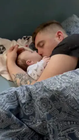 Somebody is hungry 🤤👶🏼 #video #viral #fyp #foryourpage #cute #baby 
