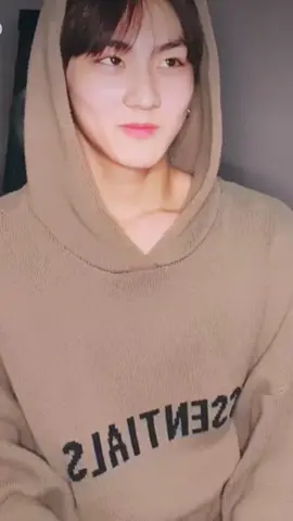 Side eye #enhypen #jungwoon 