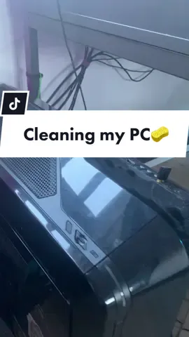 Use this video as a reminder to clean your PC🧽  #setup #tech #techtok #gamer #pc #GamingSetup #pcsetup #cleaningcomputer #dustypc #dustycomputer #cleaningsetup #pccleaning #cleaningpc 