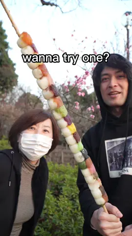 Talkijg to strangers in Japan can sometimes be tricky, but when they talk to you first it’s usually always wholesome! 🍡 #japan #japantravel #anime #japanlife  