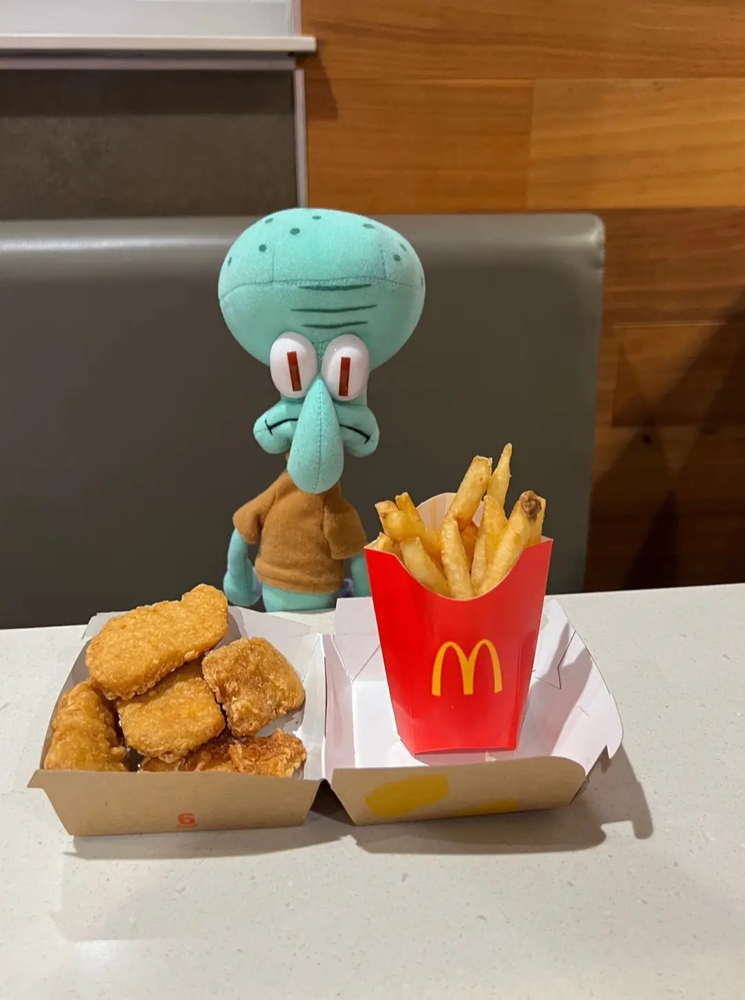 Squidward at McDonald’s 🍟 #fyp #foryoupage #trend #trending #viral #memes #squidward #squidwardmemes 