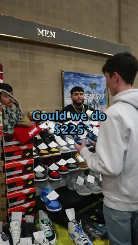 $1,070 Sneaker Deal: During this deal, we attempted to go for some new Nike Dunk SB’s on the sellers table. We were able to find this seller at Sneaker Con San Antonio. Do you think we got them for a good price? #courtsidekicks #sneakercon