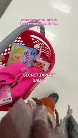 forgot to post this earliernin the week! sales end 3/11!! make sure you SAVE the offers to your circle app before buying in store or online! happy shopping 💘 #targetsales #targetmusthaves #targethaulblackgirl #targetcircledeals #targetsavings #targetswimsuits #targetsandals #targetbeauty #targethauls #cometotargetwithme #baddieonnabudget 