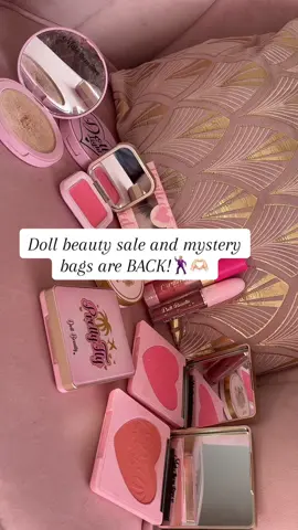Doll beauty sale💗💗 #foryourpageofficiall #foryourpage #fyp #trending #viral #foryouu #makeup #tiktokmademebuyit #payday #beautyhacks #viralvideo #beauty #makeuphacks #makeuptipsandtricks #flawlessmakeup #dollbeauty #sale  