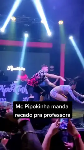 Musa da música brasileira kkkk #mcpipokinha  #pipoketts  #professores  #mccarlinhosogp  #noticiastiktok  #vaiproforyou 