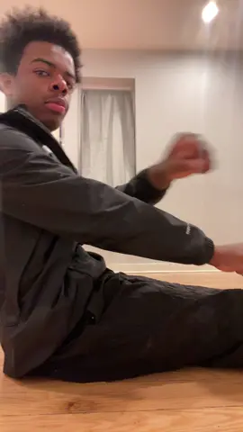 Bro the 3rd one 😭#tiktok #viral #fyp #makemefamous #fypシ゚viral #blowthisup #bugatti #fastcar 