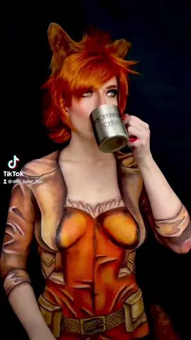 Probably that’s how squirrel girl brain works 😂🐿️🙈 At least mine does. #focus #mentalfocus #squirrel #squirrelgang🐿 #squirrelgirl #cute #redhair #MentalHealth #bodypaint #marvelstudios #marvel #comic #comicbook 