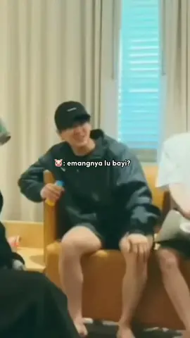 Nahloh pawangnya keluar 🤣 #straykids 