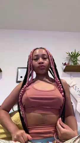 Boom! New color who this!! Using  @lunartideshair use my code Memomo15 at checkout to save 15%! #fyp #4upageシ #fyp #4u #greenhair #pinktogreen #lunartideshair #lunartides #lunartideshairdye 