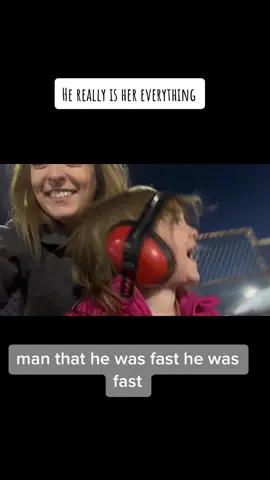 The way she lights up 🥹✨ #daddysgirl #dieseltruckracing #peidmontdragway #fyp