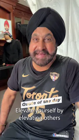 Go to the Raptors app and enter for a chance to sit courtside with Nav and get the Superfan treatment 💯 Shoutout Trushield! 