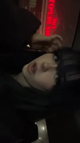 nuts is my absolute favourite peep song ever #fyp #viral #emo #grunge #emogirl #egirl #lilpeep #peepgirl 