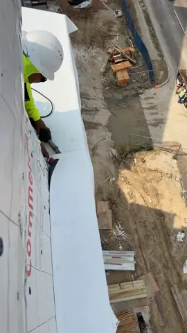 #dicemitia #roofingconstruction 