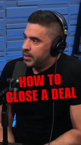 🔥This is how you get someone from a “no” to a “yes”. @therealbradlea  🔥Hit link in bio for my Men of Action program. 🔸Vid edit @denisneuwerth #bradlea #closingdeals #salestipstok 