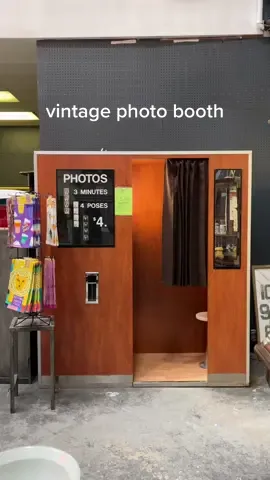 defintiely a hidden gem and its only $4 🫡 #photobooth #boothbybryant #vintagephotobooth #ontario 