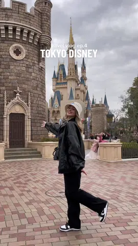 seriously a dream come true!!🥹🏰🇯🇵 #tokyodisney #disney 