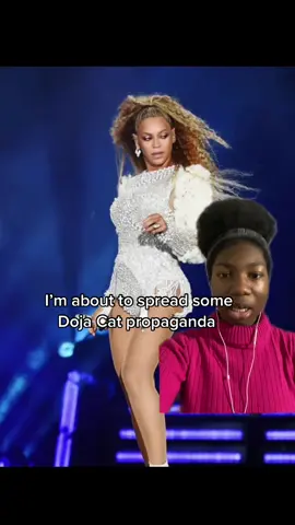 #stitch with @zeinaboucoulibaly i cant wait to see her fr, and if u take this seriously that’s on u #greenscreen #beyonce #beyoncefan #beyonceknowles #renaissance 