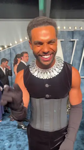 Having an emily in paris moment at #vanityfairoscarparty #lucienlaviscount #oscars2023 