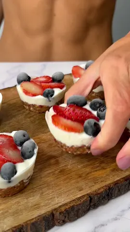 Frozen Yogurt Granola Cups🫐🍓If you're looking for a healthy dessert, you need to try this. All you need: -1 cup @lean.foods Protein Oats (Shop 25% off in my bio, using code: WOMENSDAY25) -1/4 cup peanut butter -1/4 cup maple syrup -Coconut yogurt Toppings: strawberries and blueberries *Freeze for 1 hour. Ps, this is one of the most delish recipes i've ever made 😋 Save for later! #healthydessert #healthysnack #healthyrecipe #bakingtok #EasyRecipe #easysnack #fyp 