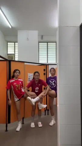 lets wear red and not tell her 🤭@m!$h4 @jeslyn :’ 