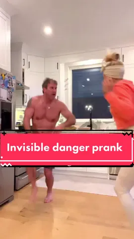 I’m crying. 🤣 This may be an old prank but, I was today years old when my friend Kate sent me a video of this and I laughed and laughed and laughed.  Felt good to just be funny (I mean I think I’m so funny 🤣 and PLAY. 🤣👏🏼👏🏼 Here  for this.  Who has tried this?? Who is going to try this? 🤣🤣🤣 @jamiefitzpatrickentrepreneur I love you.  Xo K  #prank #invisibledangerprank