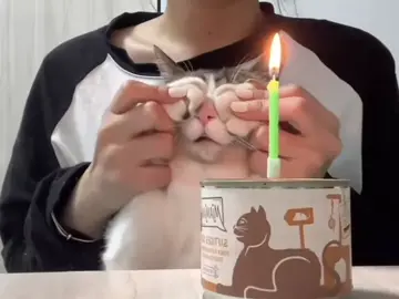 🥰