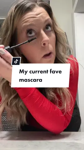 My favorite mascara currently @benefitcosmetics BadGal Bang Voluminizing Mascara is amazing! #grwm #getreadywithme #benefitcosmetics #lashes #makeuptutorial #beforeandafter #MakeupRoutine 