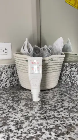 Starting the day with skin care is the way to go  #skincare #morningroutine #morningskincareroutine #morningskincare #DailyRoutine #skin #avene #sundayriley #sundayrileyceoglowoil #ceoglow #vitcoil #glowrecipe #glowrecipeeyecream #beautyofjoseonsunscreen #beutyofjoseon #fy #fyp #fypシ #foryoupage #parati #latinastiktok 