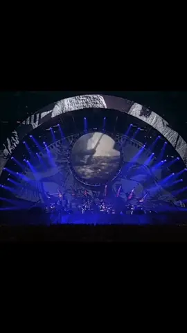 Pink Floyd - Brain Damage/Eclipse - Live At Earls Court 1994 #pinkfloyd #davidgilmour #nickmason #richardwright #guypratt #timrenwick #pinkfloydfans #pulse #pinkfloydthewall #fyp #foryou #live #music 