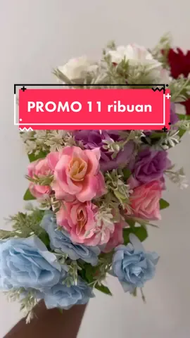Rose Artificial x6 baru lagi niih 💋💋 #buketbunga #bahanbuket #buketuang #buketmawar #buketsnack #buket #bouqet #buketwisuda #Racunflorist #tutorialbikinbuket #tutorialbuket 