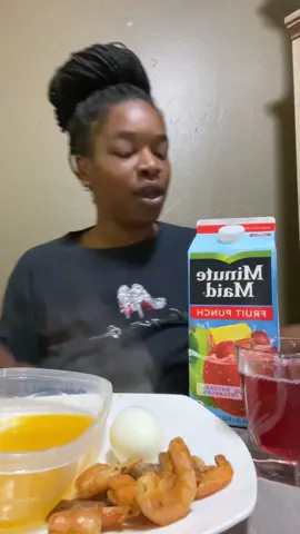 It be busssssss 😭 #Foodie #mukbang #eating #fyp #foodtiktok #walmart #walmartseafood #walmartseafoodboil 