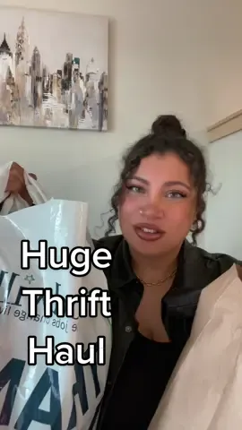 Im at it again, i just love thirfting 😅 #thrift #thrifthaul #vintagefashion #thrfitedclothing #thriftedfashion 