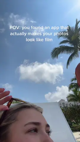 POV: finding out how to get that film aesthetic with @epikapp  🎞️🎞️🎞️ #epikapp #createEPIK #photoediting #film #photoedits #phototips #filmedits #filmphotos#greenscreen #greenscreenvideo 