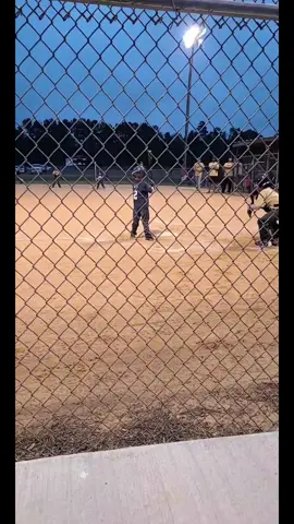 My homerun hitter!! Hes only 7❤️⚾️❤️#fyp #AXERatioChallenge #baseball #dixieyouthbaseball #mullet #homerun 