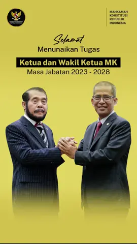 Hi #Courtizen, Hakim Konstitusi Anwar Usman dan Hakim Konstitusi Saldi Isra terpilih sebagai Ketua dan Wakil Ketua MK. Keduanya terpilih melalui pemungutan suara dalam Rapat Pleno Hakim yang terbuka untuk umum pada 15 Maret 2023. #MengawalKonstitusi #salaMKonstitusi #MKRI #fyp #fypシ 