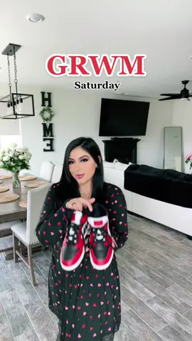 Getting better at these get ready with me videos ❤️ #grwm #saturdayoutfit #OOTD #MOMLIFE #Fashion #latinacontentcreator #latinastiktok #fypシ 