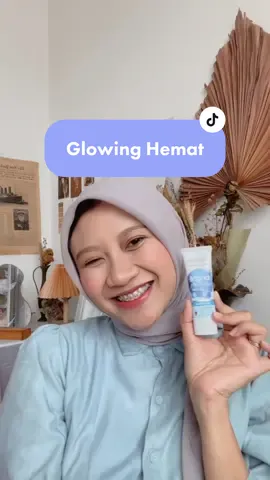 Mau kulit cerah glowing tp on budget?😋 ada perfect bright yang super affordable😍✨