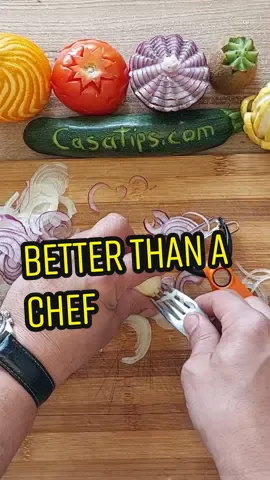 With one peeler you can slice onion, shallot and garlic faster and better than a chef. 😎