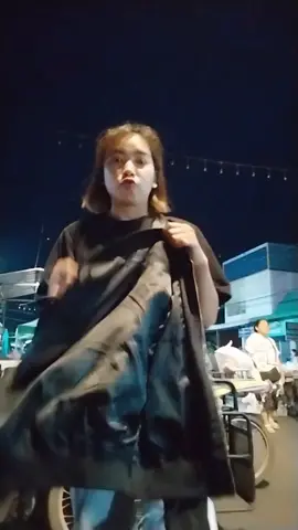 สู้กับฝน แต่ฝนกับลมสู้กลับ😂😂 #หัวฟูไปเลยจ้า