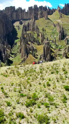 📍 Cañón del valle de las ánimas, La Paz, Bolivia 🇧🇴 🎥 By: abdon_deviaje (instagram). #valledelasanimas #viajes #Hiking #mountain #nature #Lapaz #bolivia #travel 