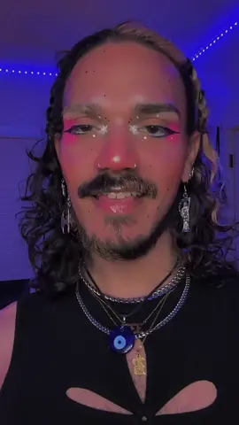 Replying to @obviouschameleon i feel like the queen of hearts w this audio😂 #foryou #virgo #theythem #makeup #transition #lgbt #alt #trending #queertok #prettytheycentral #genderfluid #xyzbca #prettytheycentraltransition #fypシ #headswillroll #offwithyourhead 