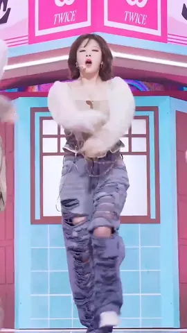 Twice Jeongyeon 'SET ME FREE' #트와이스 #twice #setmefree #jeongyeon #fancam #sweetener_cam 