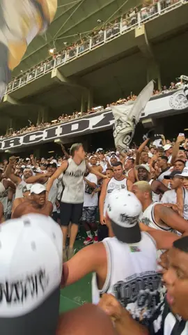 IIIHHHHH DA SÉRIE B VOCÊ É TRIIII 🔥#atletico #galo #galoucura #galoucurabh #galoucuraeoterror #aquiegalo #futebol #atleticomineiro #galodoido 