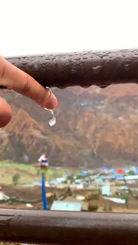 Have you ever played this kind of playing? 💧💧#raindrop  #dripping #playing #soothing #peace #outdoor #slomotion #sengay76 #pfyp❤❤❤シ 